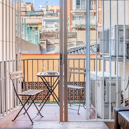 Next To Sagrada Familia 4-Bedroom Apartment Barselona Dış mekan fotoğraf