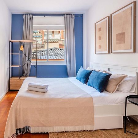 Next To Sagrada Familia 4-Bedroom Apartment Barselona Dış mekan fotoğraf