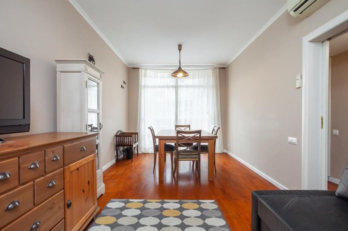 Next To Sagrada Familia 4-Bedroom Apartment Barselona Dış mekan fotoğraf
