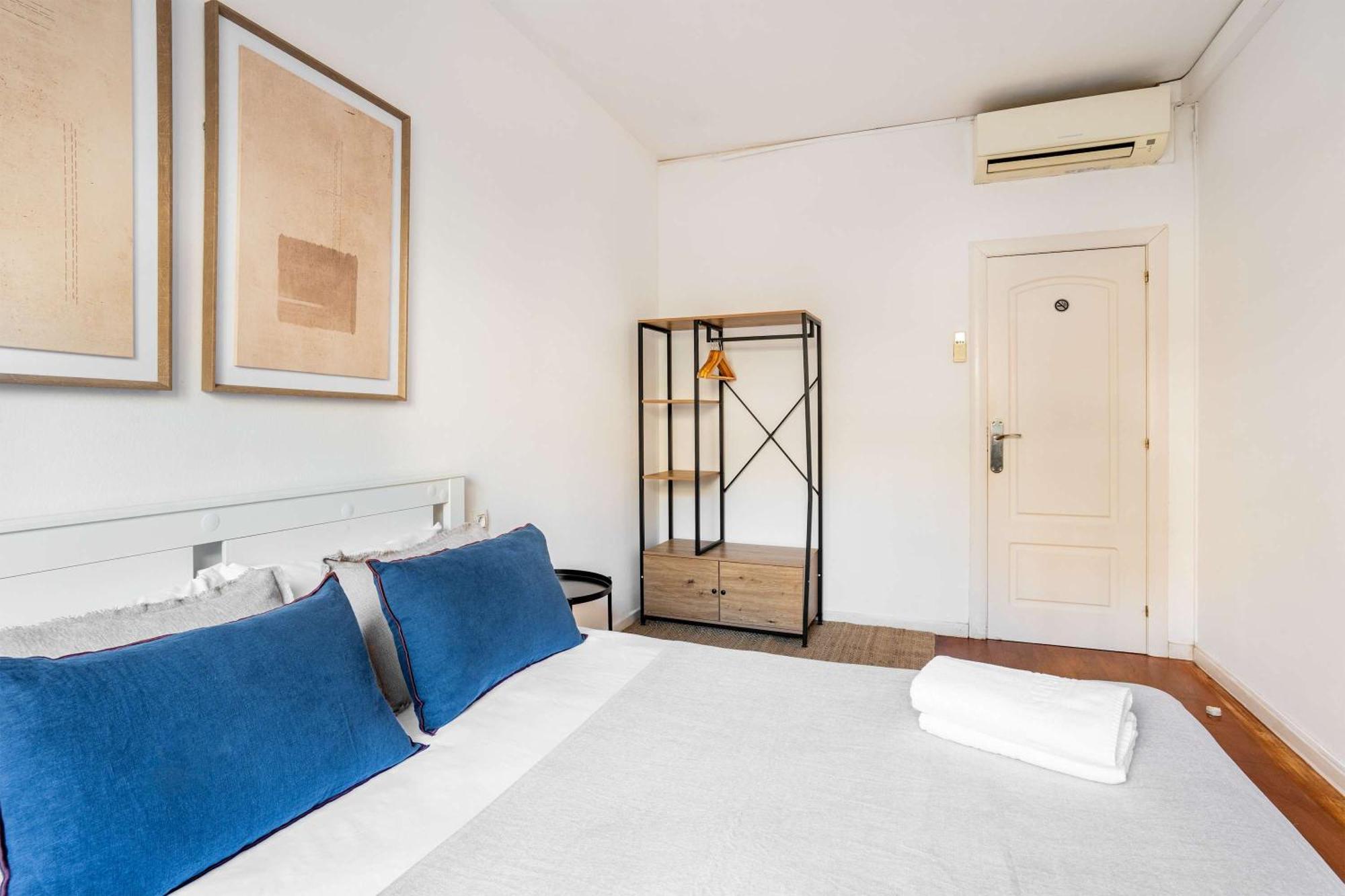 Next To Sagrada Familia 4-Bedroom Apartment Barselona Dış mekan fotoğraf