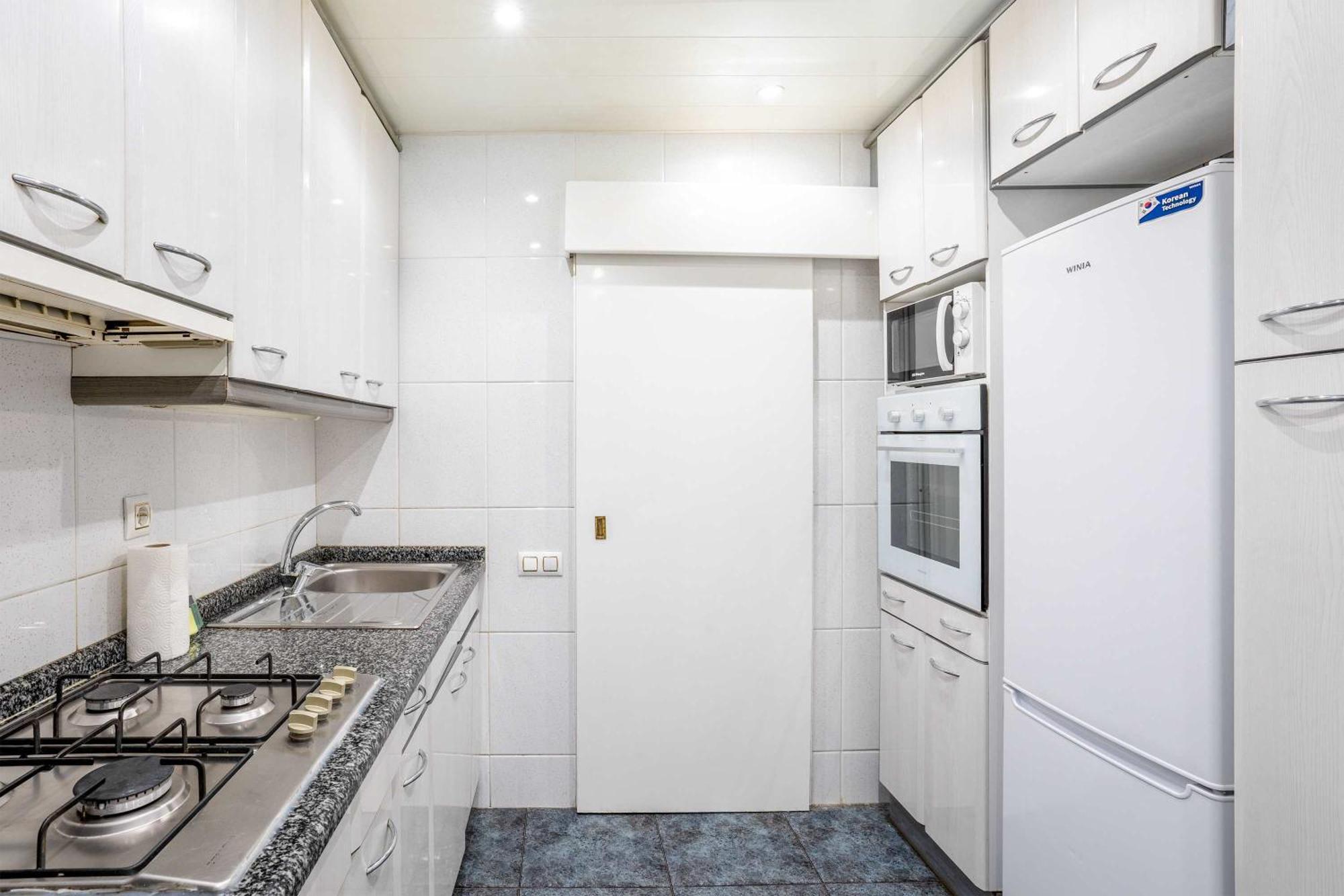 Next To Sagrada Familia 4-Bedroom Apartment Barselona Dış mekan fotoğraf